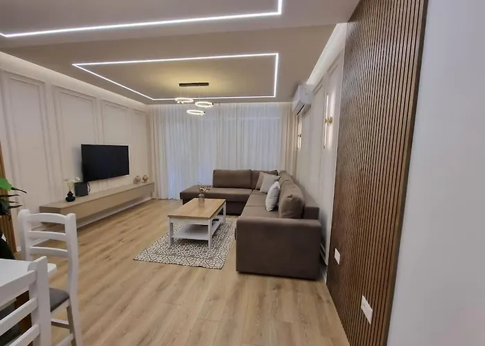 Continental * Тирана