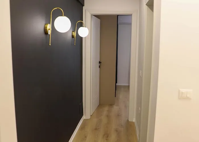 Continental * Tirana